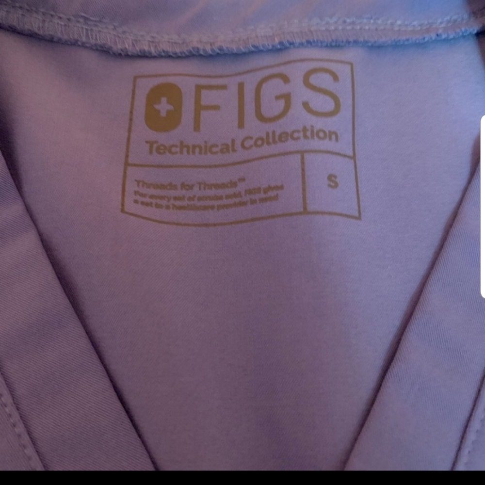 Figs Scrub Set